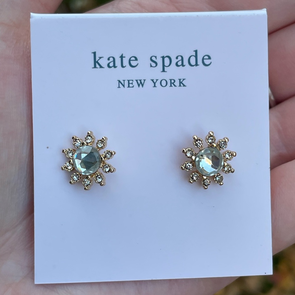 NWT Kate Spade Snowflake Pearl Studs